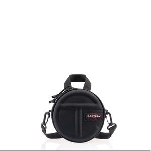 NWT Telfar x Eastpak Circle Bag
